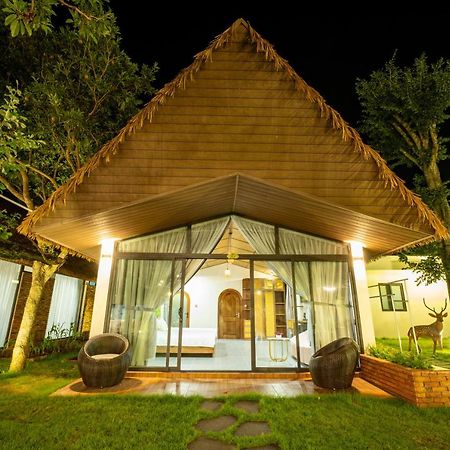 Apple House & Coffee Hotel Bà Rịa Ngoại thất bức ảnh