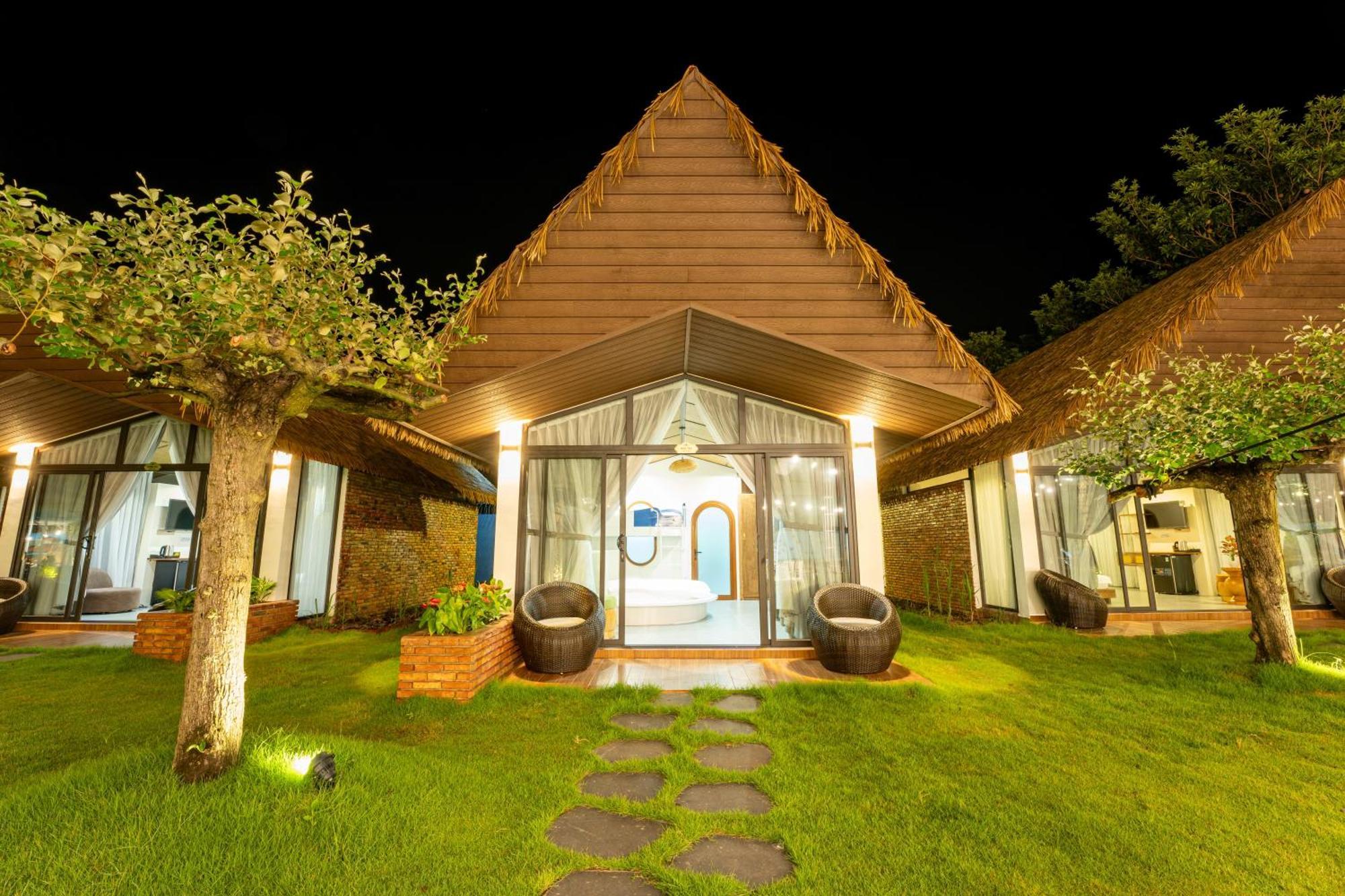 Apple House & Coffee Hotel Bà Rịa Ngoại thất bức ảnh