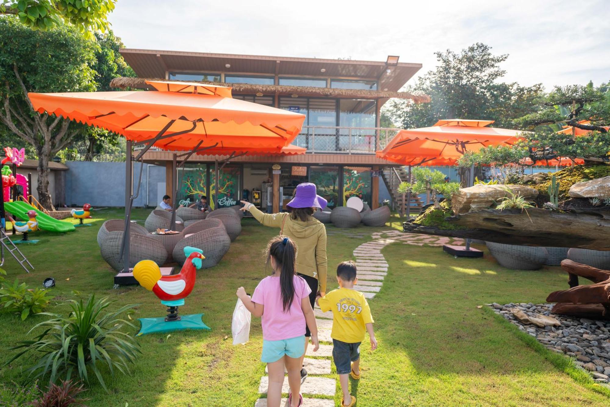 Apple House & Coffee Hotel Bà Rịa Ngoại thất bức ảnh