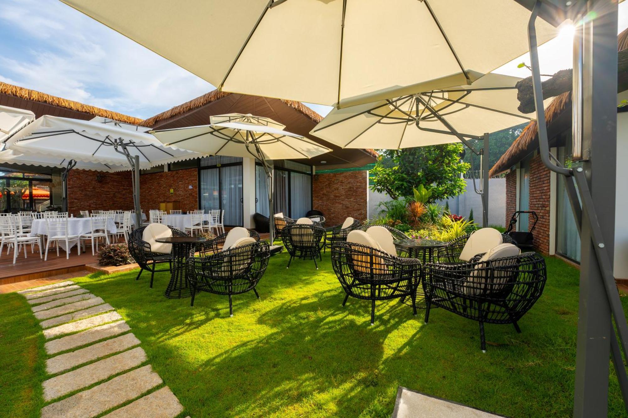 Apple House & Coffee Hotel Bà Rịa Ngoại thất bức ảnh