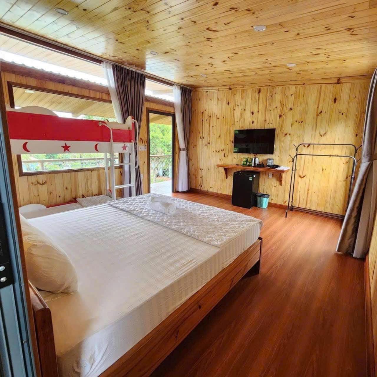 Apple House & Coffee Hotel Bà Rịa Ngoại thất bức ảnh